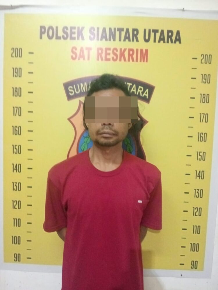 Foto pelaku curat yang diamankan Polsek Siantar Utara.