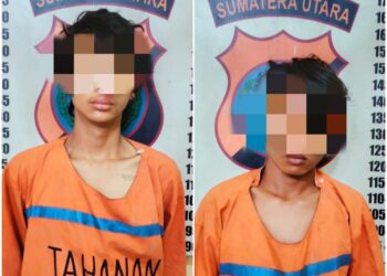 Foto kedua pelaku pencurian yang diamankan Polsek Siantar Martoba.