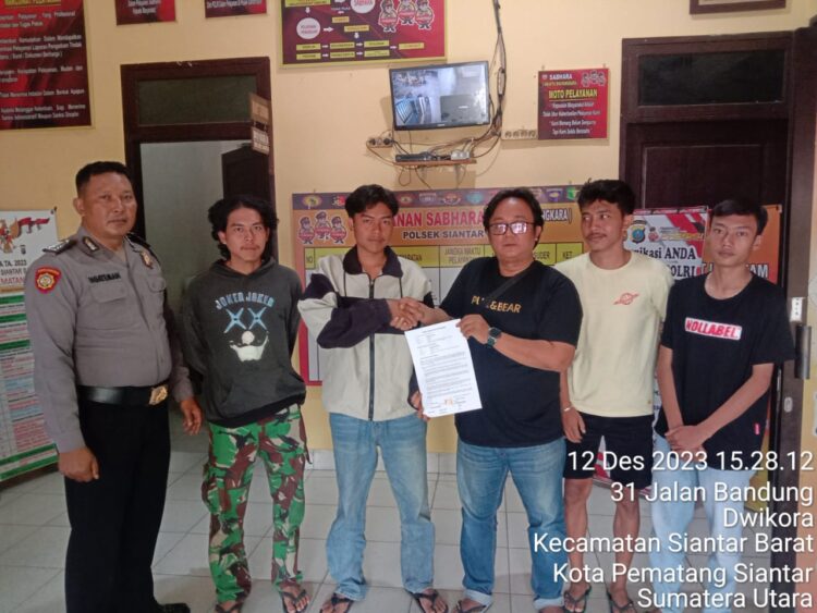 Terlapor dan korban sepakat berdamai di Polsek Siantar Barat.