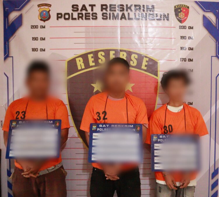 Foto pelaku pencurian yang diamankan Polres Simalungun.