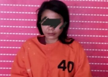 Foto: Pelaku Naila Putri saat diamankan. (Foto: Dok. Polres Sergai)