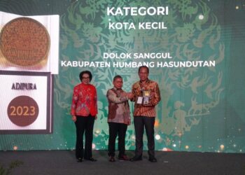 Pemkab Humbahas menerima Penghargaan Anugerah Adipura untuk kedua kalinya.