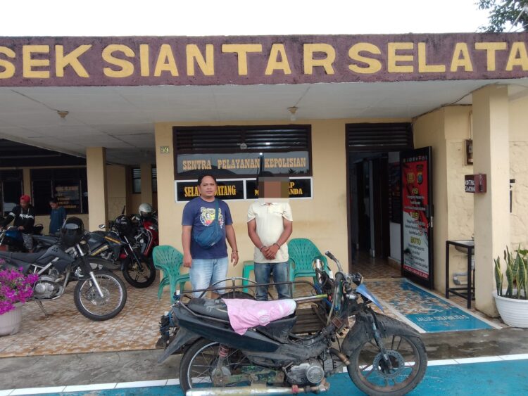 Foto pelaku pencurian yang diamankan Polsek  Siantar Selatan.