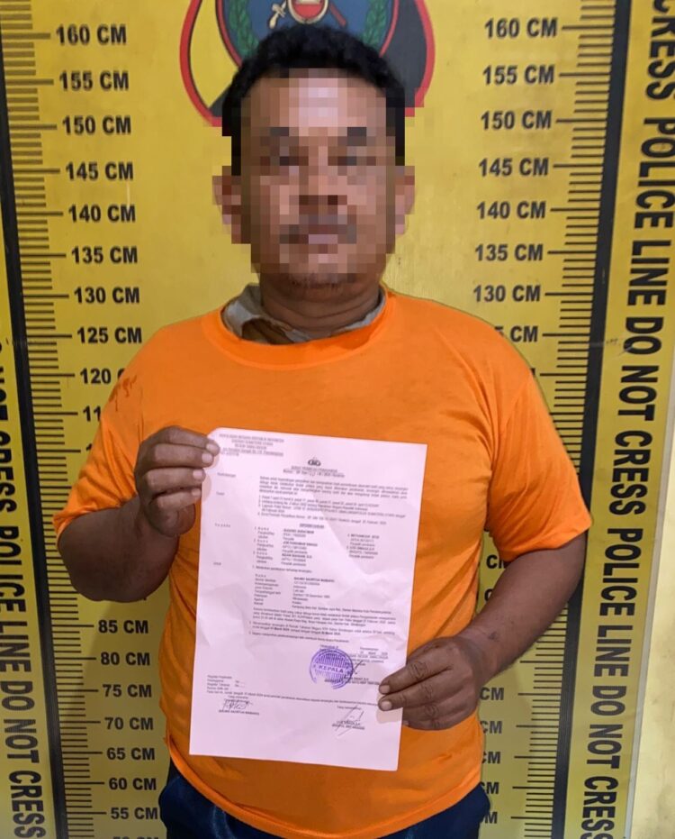 Foto pelaku yang diamankan Unit Jatanras Polres Simalungun.