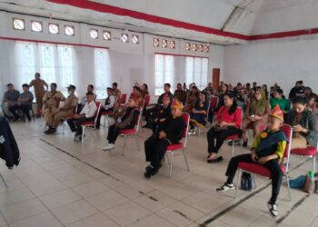 Dinas Pendidikan (Disdik) melaksanakan lomba menari dan menyanyi tingkat Sekolah Dasar (SD), di Gedung Olah Raga Traju Sport Center, Desa Traju, Senin – Selasa (29-30/04/2024).