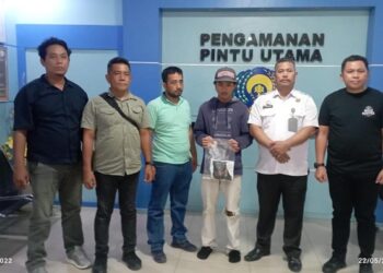 Seorang pria ditangkap karena ketahuan ingin menyelundupkan narkoba jenis ganja ke dalam Rutan Tanjung Gusta Medan. (Foto: Istimewa).