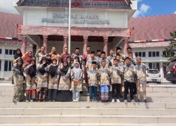 Pemkab Humbahas memberangkatkan kontingennya untuk mengikuti Musabaqoh Tilawatil Qur'an (MTQ) ke-39 Tingkat Provinsi, di Ruang Rapat Perkantoran Bukit Inspirasi Doloksanggul, Kamis (20/6/2024), lalu.