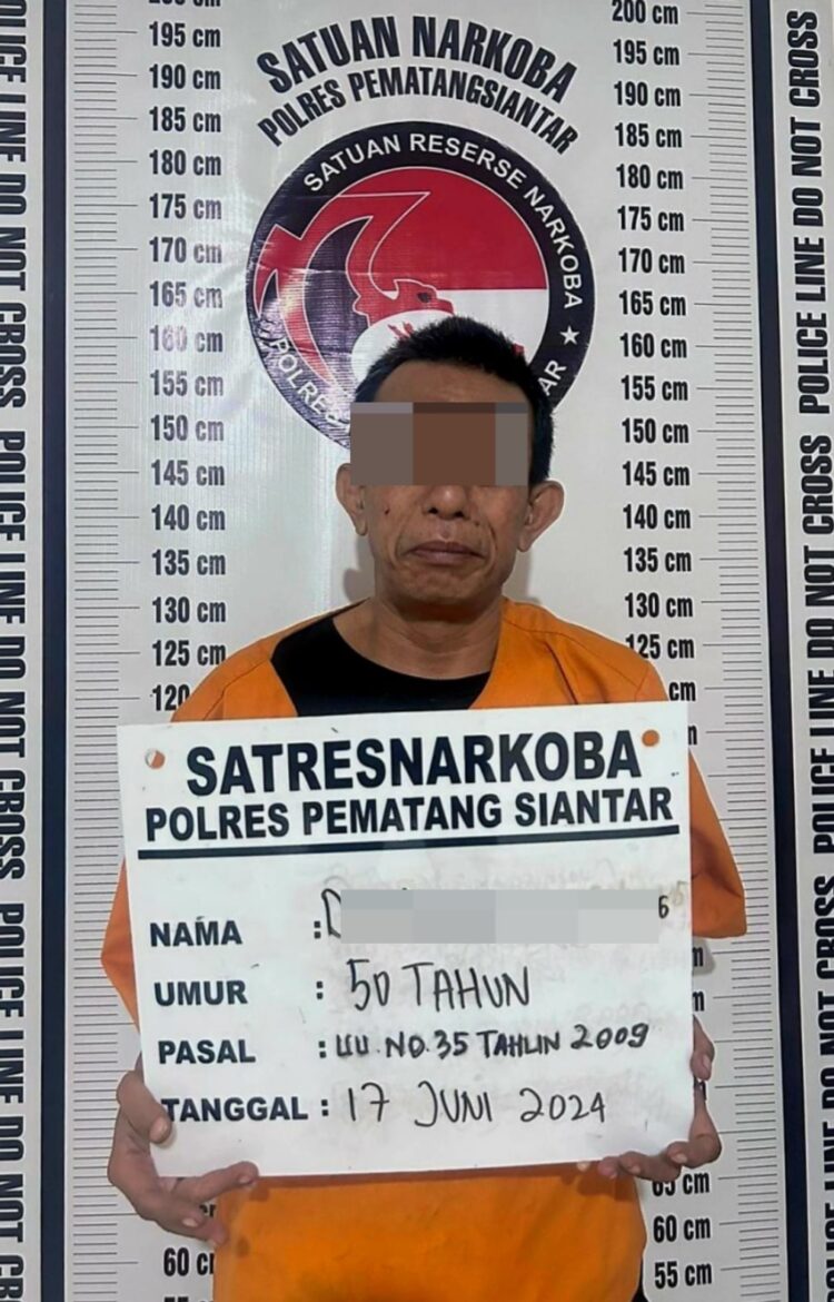 Foto pelaku yang diamankan Polres Pematangsiantar.