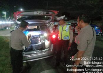 Polsek Tanah Jawa Resor Simalungun menggelar razia skala besar, pada Sabtu malam (22/6/2024).