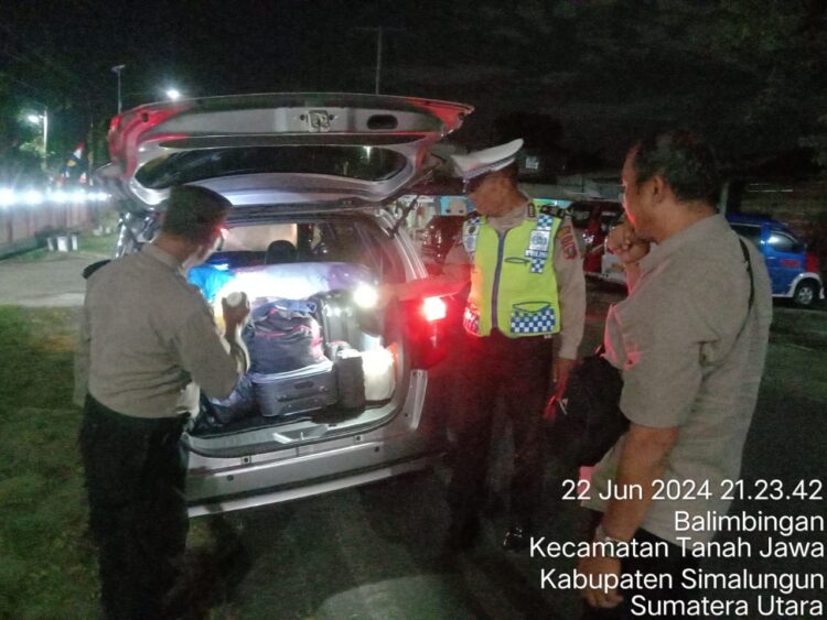 Polsek Tanah Jawa Resor Simalungun menggelar razia skala besar, pada Sabtu malam (22/6/2024).