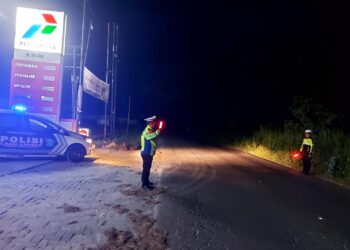 Sat Lantas Polres Simalungun mengintensifkan kegiatan Blue Light Patrol (BLP) untuk mengantisipasi geng motor serta menekan angka pelanggaran dan kecelakaan lalu lintas di wilayah hukum Polres Simalungun.