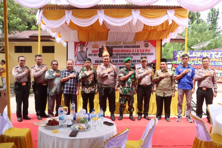 Foto bersama Kapolres Simalungun, AKBP Choky Sentosa Meliala, S.I.K., S.H., M.H disela kegiatan.