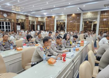 Polda Sumatera Utara beserta jajarannya melaksanakan pelatihan Pra Operasi Patuh Toba-2024 yang dihadiri langsung oleh Kasat Lantas Polres Pematangsiantar, AKP Gabriellah A. Gultom SIK, M.H, di Aula Catur Prasetya Lt. 4 Polda Sumut, Kamis (11/7/2024).