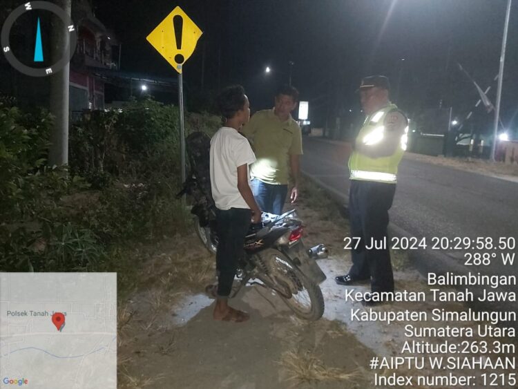 Polsek Tanah Jawa mengadakan razia kepolisian, pada Sabtu malam (27/7/2024).