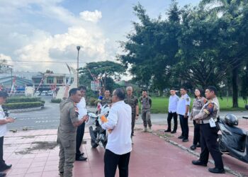 Polres Pematangsiantar mengikuti Rapat Finalisasi Persiapan Kirab Api Obor PON XXI Aceh-Sumut 2024, di Ruang Data Sekretariat Daerah Kota Pematangsiantar, pada Rabu (14/8/2024) siang, pukul 14:00 WIB.