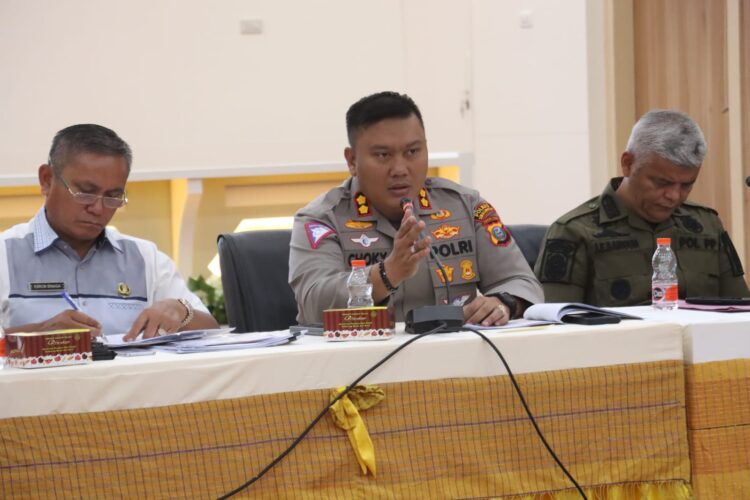 Kapolres Simalungun, AKBP Choky Sentosa Meliala, S.I.K., S.H., M.H., menekankan pentingnya sinergi antara seluruh stakeholder untuk memastikan kelancaran acara besar ini.