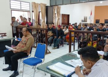Polres Simalungun menghadirkan ahli hukum pidana dari Universitas Katolik Santo Thomas, Prof. Dr. Maidin Gultom, S.H., M.Hum, di Pengadilan Negeri (PN) Simalungun, pada Kamis (15/8/2024).