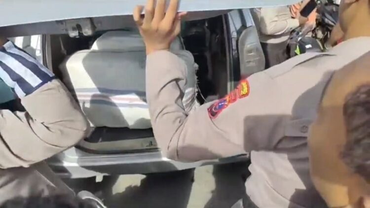 Kejadian tak terduga mengungkap jaringan peredaran narkoba di kawasan Mandailing Natal (Madina), Sumatera Utara, Jumat (9/8/2024). (Foto: Istimewa).