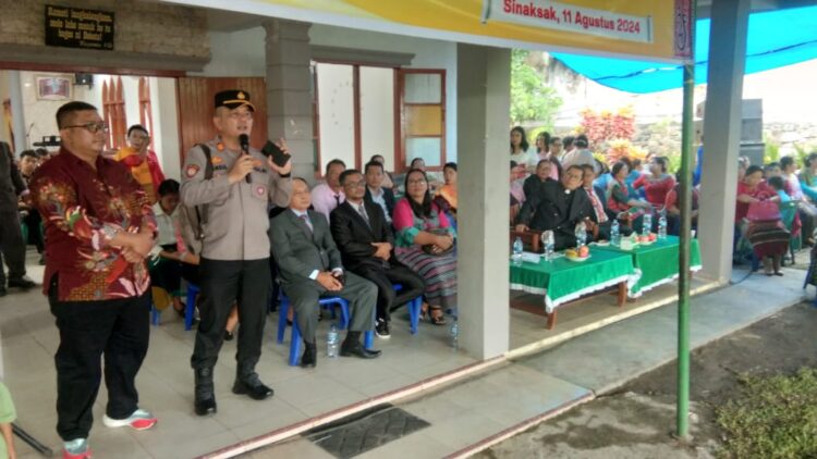 Kapolsek Serbelawan, AKP Syamsul Bahri Dalimunthe, S.H., M.H, menghadiri acara pesta pembangunan Gereja HKBP Ebenezer.