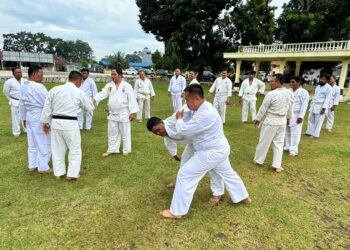 Sebanyak 39 Personil Perwira dan Bintara Polres Pematangsiantar mengikuti ujian bela diri Polri, dalam rangka persiapan kenaikan pangkat (UKP) Periode 01 Januari 2025, Selasa (20/8/2024).