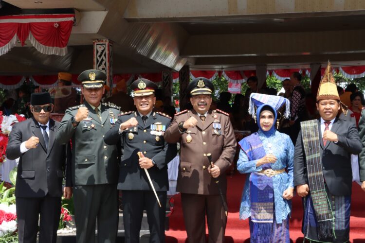 Foto bersama disela Upacara Hari Kemerdekaan RI Ke - 79.