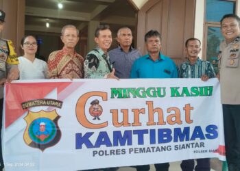 Jajaran Polres Pematangsiantar laksanakan Minggu Kasih cooling system untuk menampung mendengar dan menjawab keluhan warga, di Gereja - gereja Kota Pematangsiantar, Minggu (01/09/2024).