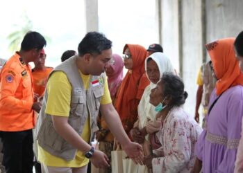 Bupati Pakpak Bharat, Franc Bernhard Tumanggor, bersama Wakil Bupati, Dr H Mutsyuhito Solin, M.Pd akan melaksanakan kunjungan “SAPA DESA”, mengunjungi seluruh desa di Kabupaten Pakpak Bharat.