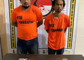 Foto kedua pelaku dan  barang bukti yang diamankan Polisi.