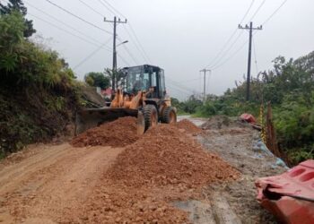 Penanganan jalan longsor di Pintu Bosi, Kecamatan Onan Ganjang, Kabupaten Humbang Hasundutan (Humbahas), Provinsi Sumatera Utara, telah dilaksanakan.