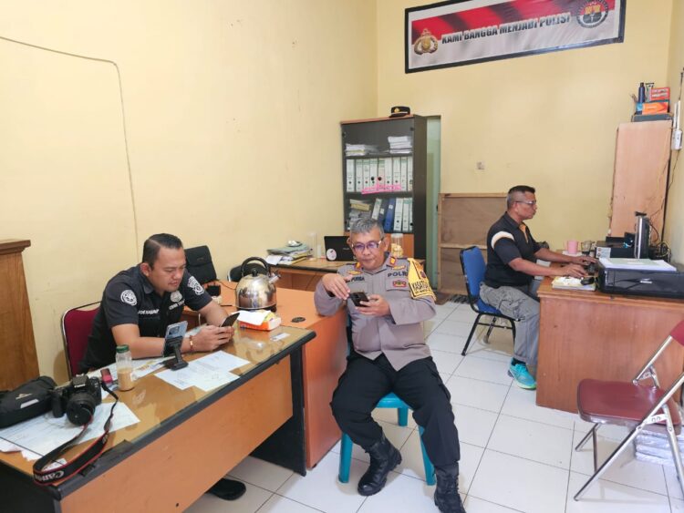 Polres Simalungun intensifkan Patroli Siber untuk cegah hoax dan ujaran kebencian jelang Pilkada 2024.