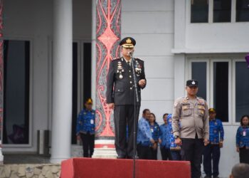 Hari Sumpah Pemuda Ke-96 tahun 2024 diperingati di Kabupaten Humbahas, bertempat di Lapangan Kantor Bupati Humbahas, Senin (28/10/2024), dengan Inspektur Upacara, Kapolres Humbahas, AKBP Hary Ardianto MH.