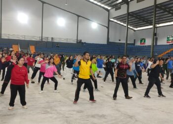 Kapolres Pematangsiantar, AKBP Yogen Heroes Baruno, SH, SIK, diwakili Kapolsek Siantar Timur, IPTU Edy J.J. Manalu, SH, MH, hadiri Festival Olahraga Tradisional Tingkat SMP dan SMA se-Kota Pematangsiantar.