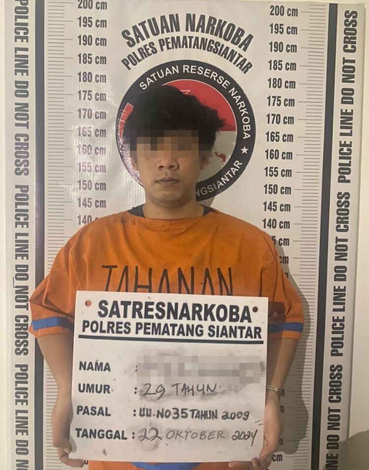 Foto pelaku yang diamankan Polres Pematangsiantar.