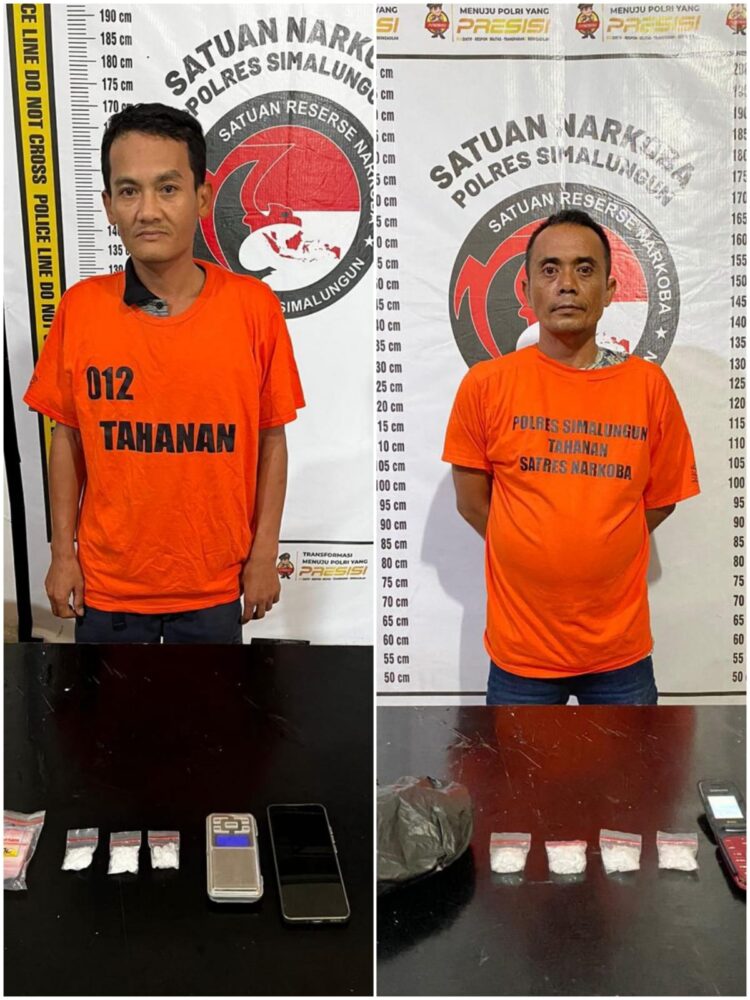 Foto kedua tersangka dan barang bukti.