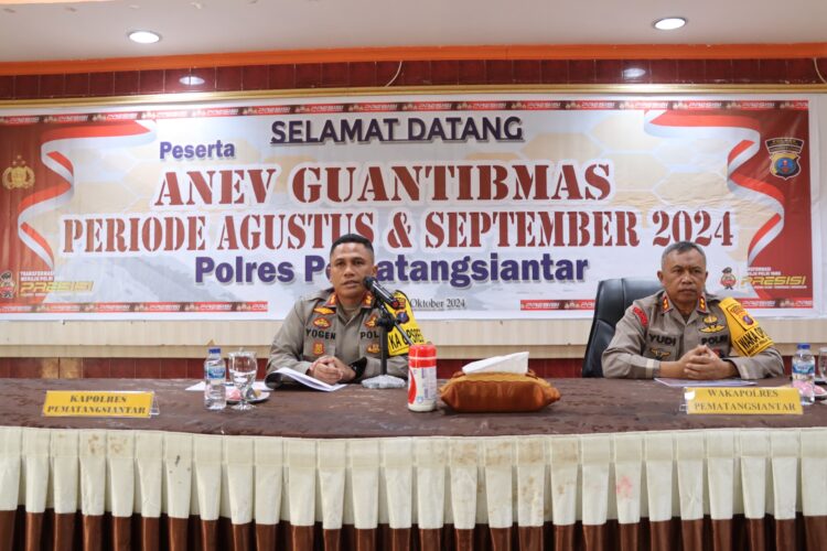 Kapolres Pematangsiantar, AKBP Yogen Heroes Baruno, SH, SIK, pimpin pelaksanaan Anev GKTM periode bulan Agustus dan September Tahun 2024, di Aula Polres Pematangsiantar, pada Rabu (9/10/2024) pagi, pukul : 09.00 WIB.