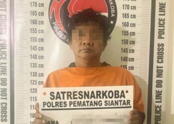 - Polres Pematangsiantar berhasil menangkap seorang pria berumur 54 tahun, berinisial FS, warga Jalan Rajawali, Kelurahan Sipinggol – pinggol, Kecamatan Siantar Barat Kota Pematangsiantar.