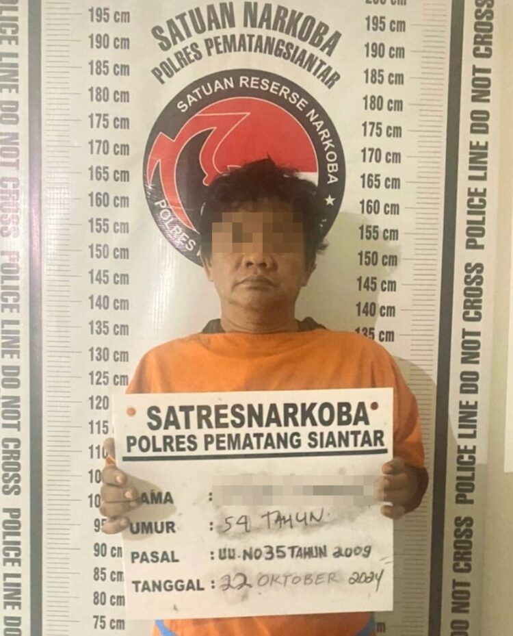 - Polres Pematangsiantar berhasil menangkap seorang pria berumur 54 tahun, berinisial FS, warga Jalan Rajawali, Kelurahan Sipinggol – pinggol, Kecamatan Siantar Barat Kota Pematangsiantar.