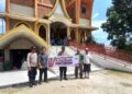 Jajaran Polres Pematangsiantar laksanakan cooling system, lewat Minggu Kasih Curhat Kamtibmas untuk menyampaikan pesan - pesan Kamtibmas dan menampung curhat warga, di Gereja - gereja Kota Pematang siantar, pada Minggu (27/10/2024).