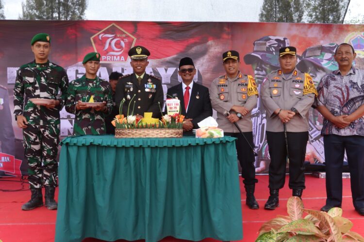 Kapolres Simalungun, AKBP Choky Sentosa Meliala, S.I.K., S.H., M.H., turut hadir dalam acara Peringatan HUT Ke-79 TNI di Simalungun.