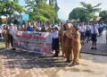 Sat Lantas Polres Pematangsiantar melaksanakan Police Go To School di SMP Negeri 5, Jl. Cornel Simanjuntak, Kelurahan Martimbang, Kecamatan Sianțar Selatan, Kota Pematangsiantar, pada Senin (18/11/2024), sekitar pukul : 07.30 WIB.