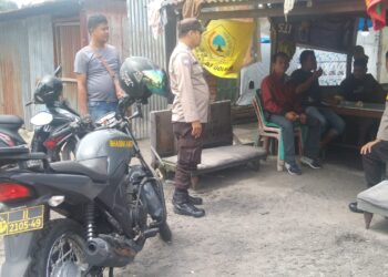 Polsek Siantar Utara kembali melakukan Gerebek Sarang Narkoba (GSN), di dua lokasi yang ada di wilayah hukum Polseķ Sianțar Utara, pada Sabtu (16/11/2024) siang, pukul 12.00 WIB.