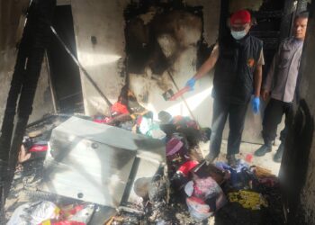 Dua unit rumah kontrakan milik Jusen Pardede (63), di Jalan D.I Panjaitan Sianțar, hangus terbakar, pada Jumat (3/1/2025) malam, sekira pukul 20.30 WIB.
