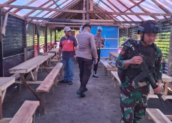 Poldasu bersama personil TNI dari Kodam I Bukit Barisan, berhasil menggerebek lima lokasi yang diduga menjadi sarang peredaran narkoba, di Kabupaten Deli Serdang dan Langkat, Sumatera Utara, pada Jumat sore (3/1/2025).