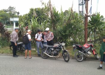 Sat Lantas Polres Simalungun melakukan penindakan terhadap 22 unit kendaraan bermotor yang menggunakan knalpot tidak standar (blong), di kawasan Sondi Raya, Kecamatan Pematangraya, Kabupaten Simalungun, Sumatera Utara, pada Rabu (22/1/2025).