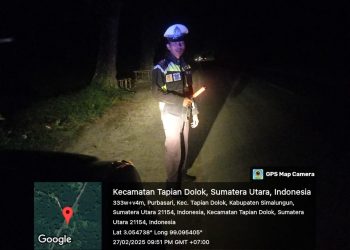 Satlantas Polres Simalungun menggelar kegiatan Blue Light Patrol (BLP) sepanjang Jalan Pematang Siantar - Medan, Kabupaten Simalungun, pada Kamis malam (27/2/2025).