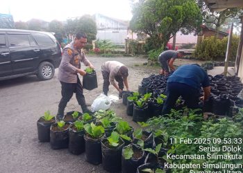 Polsek Saribudolok mendukung program ketahanan pangan melalui inisiatif pemanfaatan lahan pekarangan, di Markas Komando (Mako) Polsek.