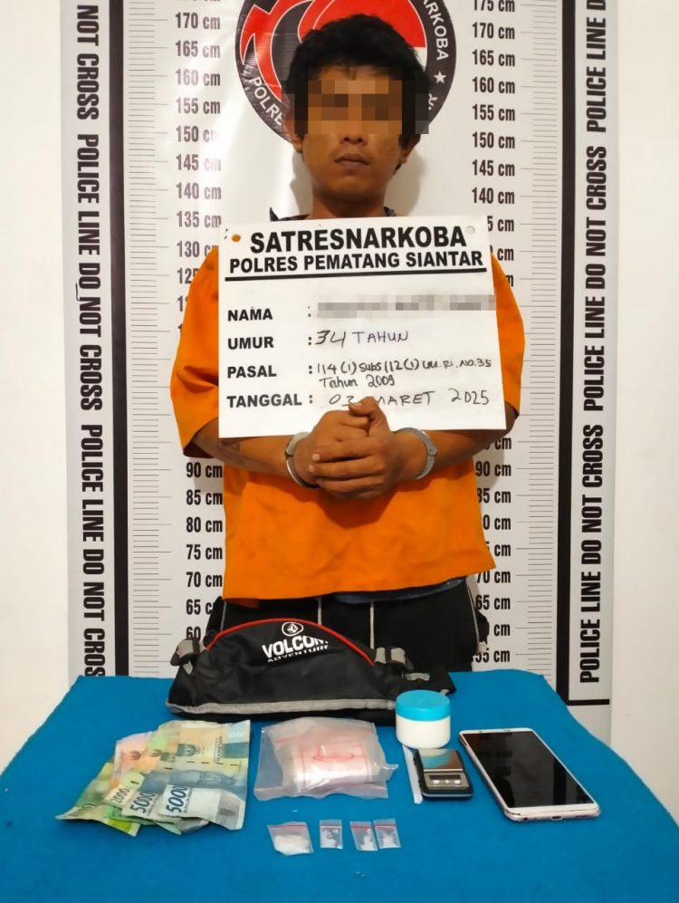 Foto pelaku dan barang bukti yang diamankan Polres Pematangsiantar.