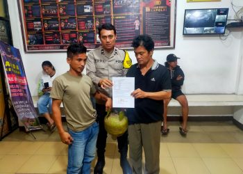 Polseķ Sianțar Utara menyelesaikan perkara pencurian tabung gas dengan problem solving.