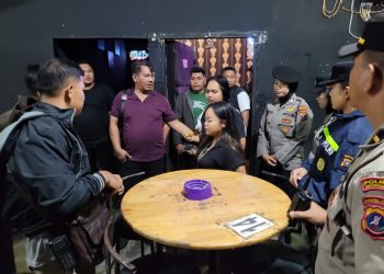 Polres Pematangsiantar melaksanakan razia Tempat Hiburan Malam (THM), di wilayah hukum Polres Pematangsiantar, pada Sabtu (14/6/2025) malam.