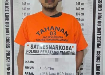 Foto pelaku dan barang bukti yang diamankan Polisi.